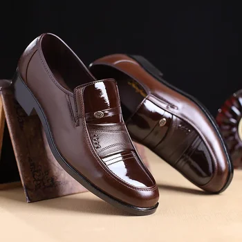 Мужская кожаная обувь в британском стиле, Новая ретро Повседневная комфортная Нескользящая легкая офисная деловая обувь на плоской подошве Sapatenis Masculinos
